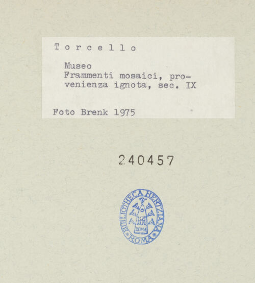 Rückseite von Brenk [https://www.deutsche-digitale-bibliothek.de/content/lizenzen/rv-ez/] Köpfe der Erzengel Michael und Gabriel aus Ravenna, San Michele in AfriciscoKopf des Erzengels Michael - Gesamtansicht, bh240457_recto. Foto: Brenk, Beat.