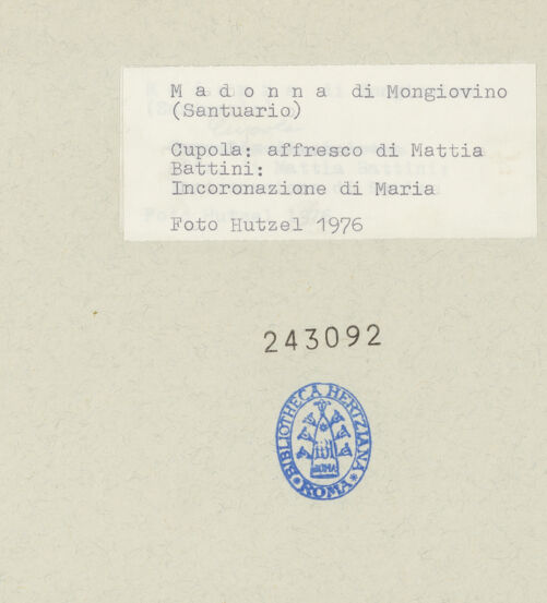 Rückseite von Getty Research Institute [https://www.deutsche-digitale-bibliothek.de/content/lizenzen/rv-ez/] Santuario della Madonna di Mongiovino - Blick in die Vierungskuppel, bh243092_recto. Foto: Hutzel, Max.