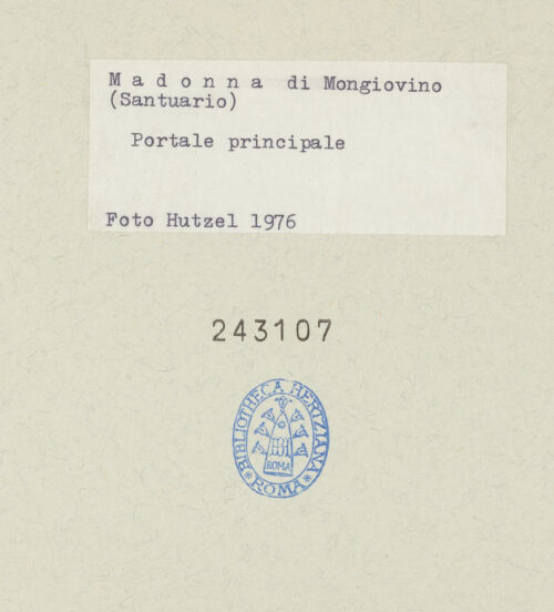 Rückseite von Getty Research Institute [https://www.deutsche-digitale-bibliothek.de/content/lizenzen/rv-ez/] Hauptportal der Südfassade mit Überdachung - Gesamtansicht, bh243107_recto. Foto: Hutzel, Max.