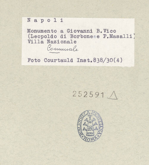 Rückseite von Courtauld Institute of Art [https://www.deutsche-digitale-bibliothek.de/content/lizenzen/rv-ez/] Monumento a Giambattista Vico - Die Musen, bh252591_recto. Foto.