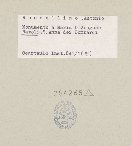 Rückseite von Courtauld Institute of Art [https://www.deutsche-digitale-bibliothek.de/content/lizenzen/rv-ez/] Grabmal der Maria von Aragon (Maria d'Aragona, gest. 1461) - Linke Seite: Vorhang (Detail), bh254265_recto. Foto.