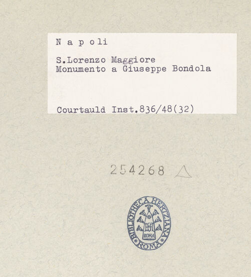 Rückseite von Courtauld Institute, Conway Library [https://www.deutsche-digitale-bibliothek.de/content/lizenzen/rv-ez/] Denkmals des Bischofes Giuseppe Bondola - Gesamtansicht, bh254268_recto. Foto.