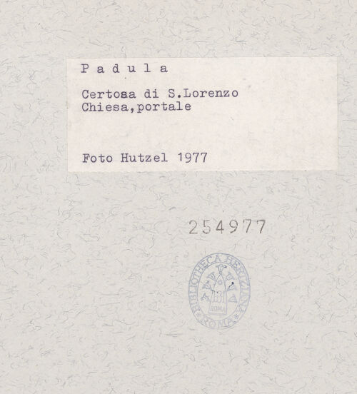 Rückseite von Hutzel, Max [https://www.deutsche-digitale-bibliothek.de/content/lizenzen/rv-ez/] Certosa di San Lorenzo - Hauptportal (16. Jh.), bh254977_recto. Foto: Hutzel, Max.