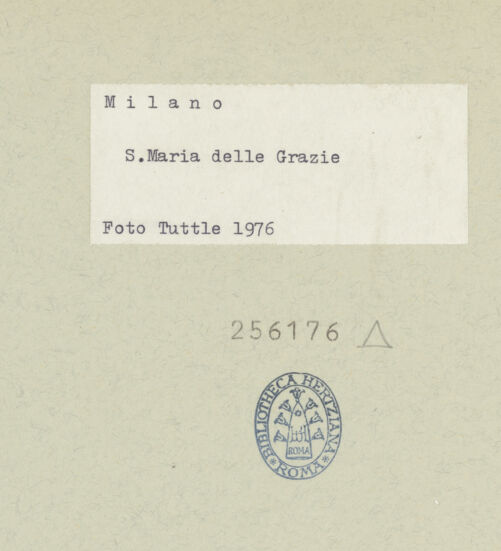 Rückseite von Tuttle, Richard [https://www.deutsche-digitale-bibliothek.de/content/lizenzen/rv-ez/] Santa Maria delle Grazie - Ansicht von Südwesten, bh256176_recto. Foto.