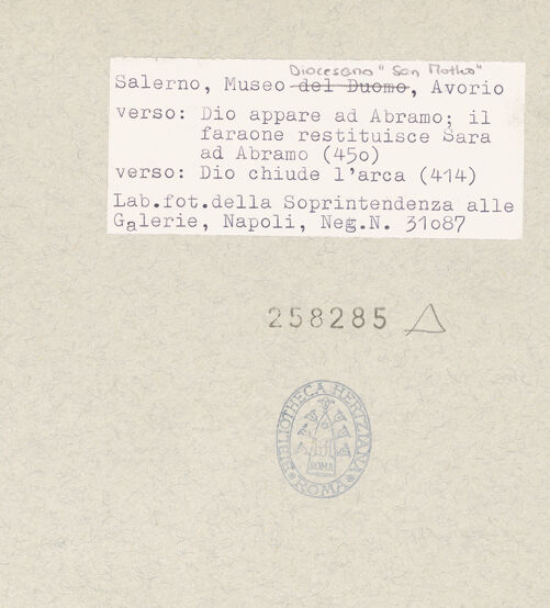 Rückseite von Sopr. BAS NA [https://www.deutsche-digitale-bibliothek.de/content/lizenzen/rv-ez/] Szenen aus dem Neuen und Alten TestamentRückseite der Tafeln - Inv. 414 (Gott verschließt die Arche); Inv. 450 (Gott spricht mit Abraham), bh258285_recto. Foto.