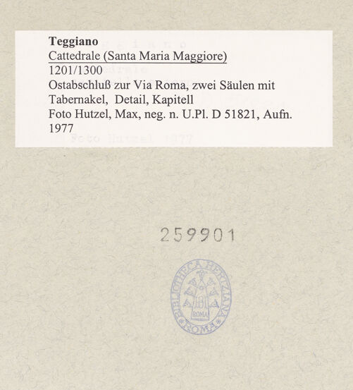 Rückseite von Bibliotheca Hertziana [https://www.deutsche-digitale-bibliothek.de/content/lizenzen/rv-fz/] Rechte Säule - Linke Seite, bh259901_recto. Foto: Hutzel, Max.