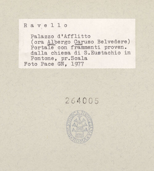 Rückseite von Pace, Valentino [https://www.deutsche-digitale-bibliothek.de/content/lizenzen/rv-ez/] Portal - Rechter Torpfosten, Detail, bh264005_recto. Foto: Pace, Valentino.