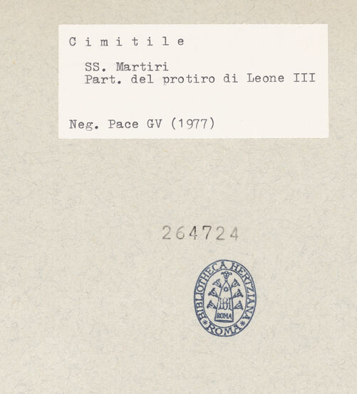 Rückseite von Pace, Valentino [https://www.deutsche-digitale-bibliothek.de/content/lizenzen/rv-ez/] Linker Pfeiler - Teilansicht von links, bh264724_recto. Foto: Pace, Valentino.