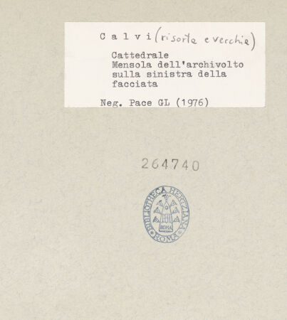 Rückseite von Pace, Valentino [https://www.deutsche-digitale-bibliothek.de/content/lizenzen/rv-ez/] Portal zum Nordseitenschiff - Linke Konsole, bh264740_recto. Foto: Pace, Valentino.