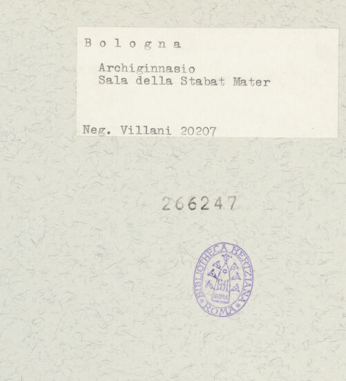 Rückseite von Alinari [https://www.deutsche-digitale-bibliothek.de/content/lizenzen/rv-ez/] ArchiginnasioSala dello Stabat Mater - Innenansicht, bh266247_recto. Foto: Villani.