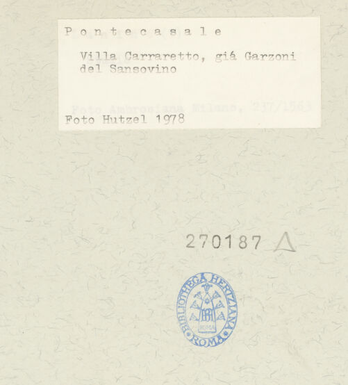 Rückseite von Hutzel, Max [https://www.deutsche-digitale-bibliothek.de/content/lizenzen/rv-ez/] Villa Garzoni-MichielHauptgebäude - Gesamtaufnahme, bh270187_recto. Foto: Hutzel, Max.