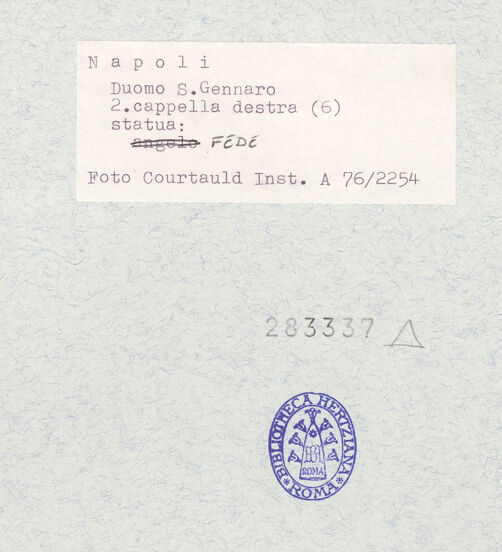 Rückseite von Courtauld Institute of Art [https://www.deutsche-digitale-bibliothek.de/content/lizenzen/rv-ez/] Grabmäler der Familie CaraccioloFides - Gesamtansicht, bh283337_recto. Foto.