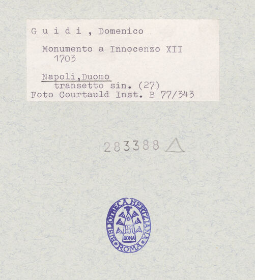 Rückseite von Courtauld Institute of Art [https://www.deutsche-digitale-bibliothek.de/content/lizenzen/rv-ez/] Denkmal des Papstes Innozenz XII (gest. 1700) - Gesamtansicht, bh283388_recto. Foto.