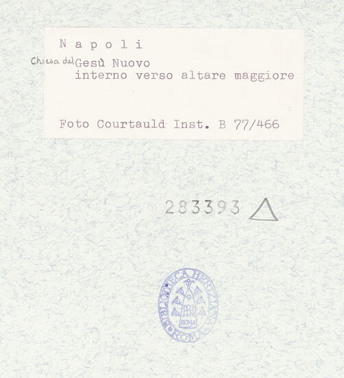 Rückseite von Courtauld Institute of Art [https://www.deutsche-digitale-bibliothek.de/content/lizenzen/rv-ez/] Chiesa del Gesù Nuovo - Mittelschiff (von der Vierung in Richtung Hauptaltar), bh283393_recto. Foto.