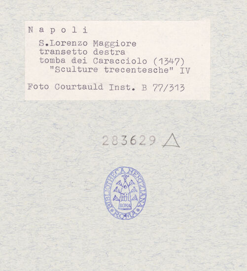 Rückseite von Courtauld Institute [https://www.deutsche-digitale-bibliothek.de/content/lizenzen/rv-ez/] Grabmal der Caracciolo - Sarkophag und Gisants, bh283629_recto. Foto.