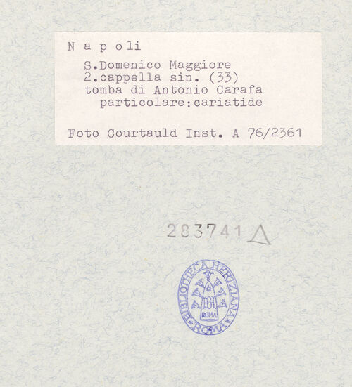 Rückseite von Courtauld Institute of Art [https://www.deutsche-digitale-bibliothek.de/content/lizenzen/rv-ez/] Grabmal des Antonio Carafa, genannt Malizia (gest. 1438)Tugenden - Prudentia, bh283741_recto. Foto.