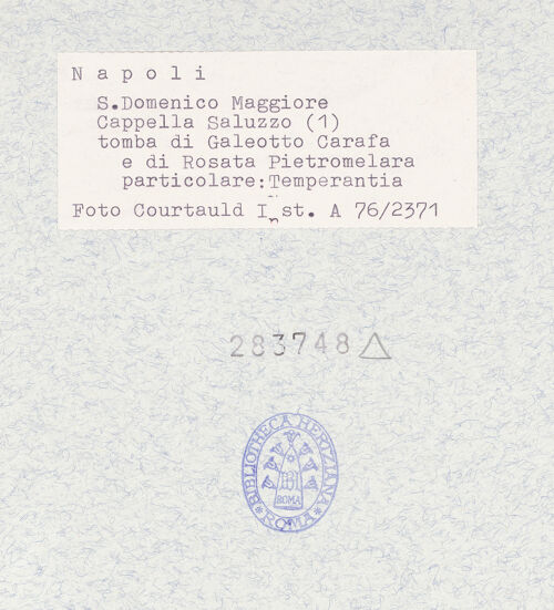 Rückseite von Courtauld Institute of Art [https://www.deutsche-digitale-bibliothek.de/content/lizenzen/rv-ez/] Grabmal des Galeotto Carafa - Justitia, bh283748_recto. Foto.