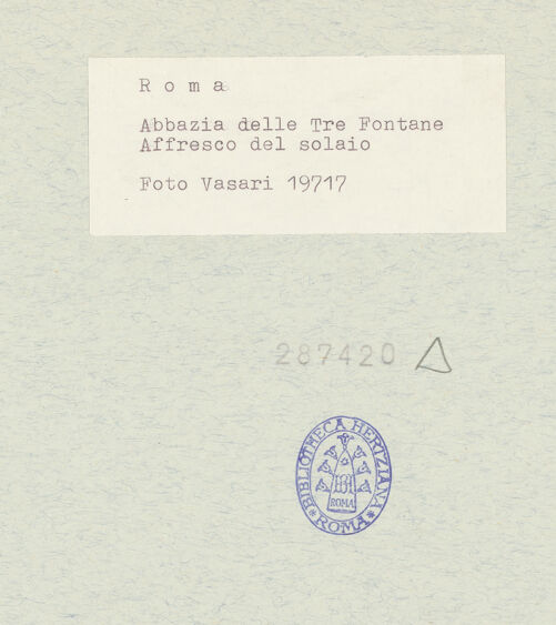 Rückseite von Vasari [https://www.deutsche-digitale-bibliothek.de/content/lizenzen/rv-ez/] Fresken - Rankenornament, bh287420_recto. Foto.