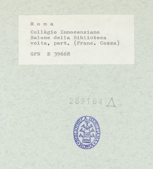 Rückseite von ICCD [https://www.deutsche-digitale-bibliothek.de/content/lizenzen/rv-ez/] Apotheose der Theologie - Detail über der Theologie: weibliche Figur mit Krug, bh289164_recto. Foto.