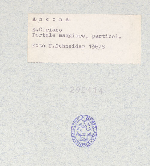 Rückseite von Schneider, U. [https://www.deutsche-digitale-bibliothek.de/content/lizenzen/rv-ez/] HauptportalPortalgewände - Linkes Gewände, Detail, bh290414_recto. Foto: Schneider, U..