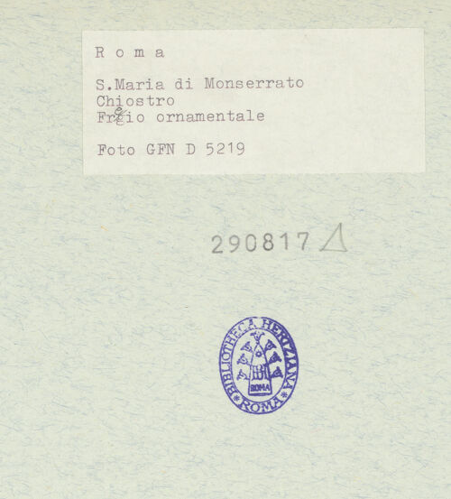 Rückseite von ICCD [https://rightsstatements.org/page/CNE/1.0/] Fragment eines Akanthus-Frieses - Detail, bh290817_recto. Foto.