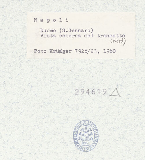 Rückseite von Krüger, Jürgen [https://www.deutsche-digitale-bibliothek.de/content/lizenzen/rv-fz/] DuomoNordseite - Teilansicht: Nordquerhaus (von Norden), bh294619_recto. Foto: Krüger, Jürgen.