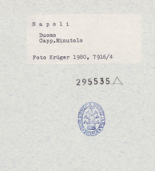 Rückseite von Krüger, Jürgen [https://www.deutsche-digitale-bibliothek.de/content/lizenzen/rv-fz/] DuomoCappella Minutolo - Altarraum, bh295535_recto. Foto: Krüger, Jürgen.