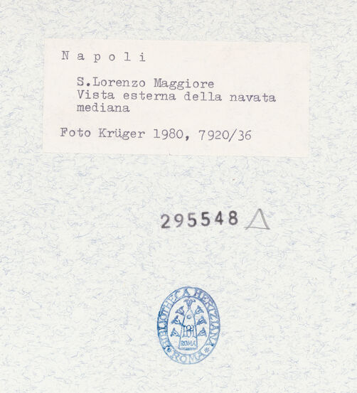 Rückseite von Krüger, Jürgen [https://www.deutsche-digitale-bibliothek.de/content/lizenzen/rv-fz/] San Lorenzo Maggiore - Südwand, Teilansicht nach Osten, bh295548_recto. Foto: Krüger, Jürgen.