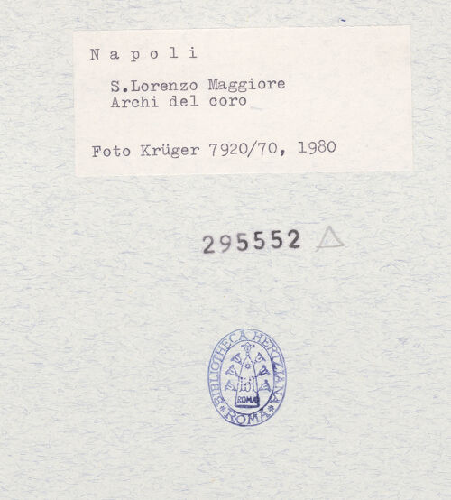 Rückseite von Krüger, Jürgen [https://www.deutsche-digitale-bibliothek.de/content/lizenzen/rv-fz/] San Lorenzo Maggiore - Ansteigende Bogen, bh295552_recto. Foto: Krüger, Jürgen.