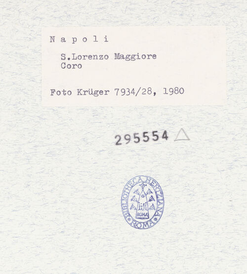 Rückseite von Krüger, Jürgen [https://www.deutsche-digitale-bibliothek.de/content/lizenzen/rv-fz/] San Lorenzo Maggiore - Strebepfeiler und Fenster, bh295554_recto. Foto: Krüger, Jürgen.