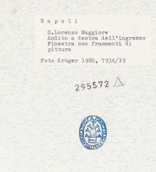 Rückseite von Krüger, Jürgen [https://www.deutsche-digitale-bibliothek.de/content/lizenzen/rv-fz/] Fensterdekoration mit Agnus Dei - Ansicht, bh295572_recto. Foto: Krüger, Jürgen.