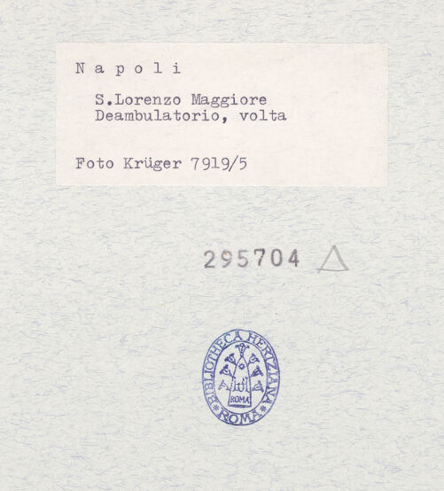 Rückseite von Krüger, Jürgen [https://www.deutsche-digitale-bibliothek.de/content/lizenzen/rv-fz/] San Lorenzo Maggiore - Gewölbe, bh295704_recto. Foto: Krüger, Jürgen.