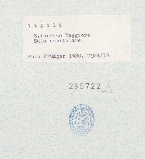 Rückseite von Krüger, Jürgen [https://www.deutsche-digitale-bibliothek.de/content/lizenzen/rv-fz/] San Lorenzo Maggiore, Convento - Innenraum, bh295722_recto. Foto: Krüger, Jürgen.