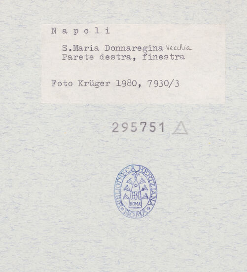 Rückseite von Krüger, Jürgen [https://www.deutsche-digitale-bibliothek.de/content/lizenzen/rv-fz/] Santa Maria Donnaregina Vecchia - Fenster, bh295751_recto. Foto: Krüger, Jürgen.