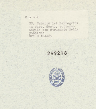 Rückseite von ICCD (GFN) [https://www.deutsche-digitale-bibliothek.de/content/lizenzen/rv-ez/] Zyklus von Engeln mit den Leidenswerkzeugen - linker Pilaster, unten: Engel mit Lanze, bh299218_recto. Foto.