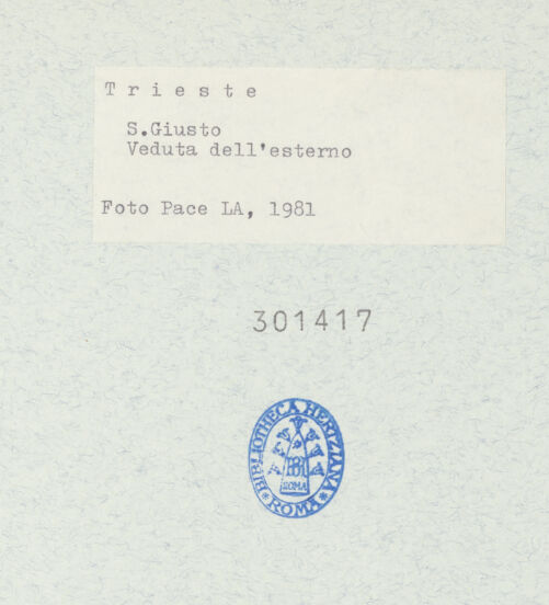 Rückseite von Pace, Valentino [https://www.deutsche-digitale-bibliothek.de/content/lizenzen/rv-fz/] San Giusto - Kuppel der Gedächtniskapelle für den heiligen Justus, von Südosten, bh301417_recto. Foto: Pace, Valentino.