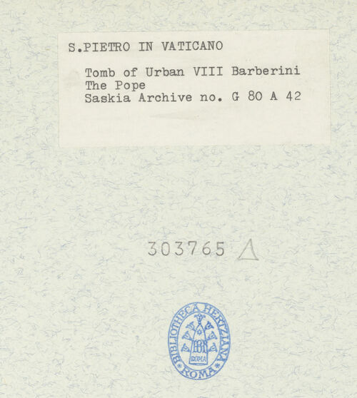 Rückseite von Bibliotheca Hertziana [https://www.deutsche-digitale-bibliothek.de/content/lizenzen/rv-fz/] Grabmal von Papst Urban VIII.Der Papst auf der Kathedra thronend - Gesamtansicht der Figur, bh303765_recto. Foto: Wiedenhoeft, Ron.