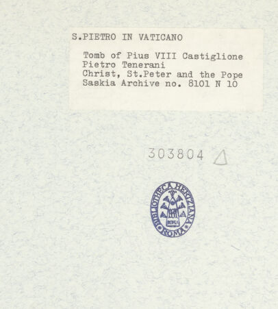 Rückseite von Bibliotheca Hertziana [https://www.deutsche-digitale-bibliothek.de/content/lizenzen/rv-fz/] Grabmal von Papst Pius VIII. Albani - Christus, Papst, St. Peter, bh303804_recto. Foto: Wiedenhoeft, Ron.