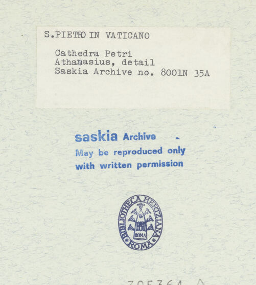 Rückseite von Bibliotheca Hertziana [https://www.deutsche-digitale-bibliothek.de/content/lizenzen/rv-fz/] Cathedra PetriKirchenväterDer heilige Athanasius - Detailansicht: Athanasius mit ausgestreckter Hand, Querformat, bh305364_recto. Foto: Wiedenhoeft, Ron.