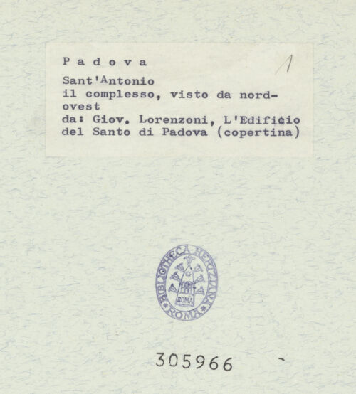 Rückseite von Pozza [https://www.deutsche-digitale-bibliothek.de/content/lizenzen/rv-ez/] Sant'Antonio - Luftaufnahme von Nordwesten, bh305966_recto. Foto.