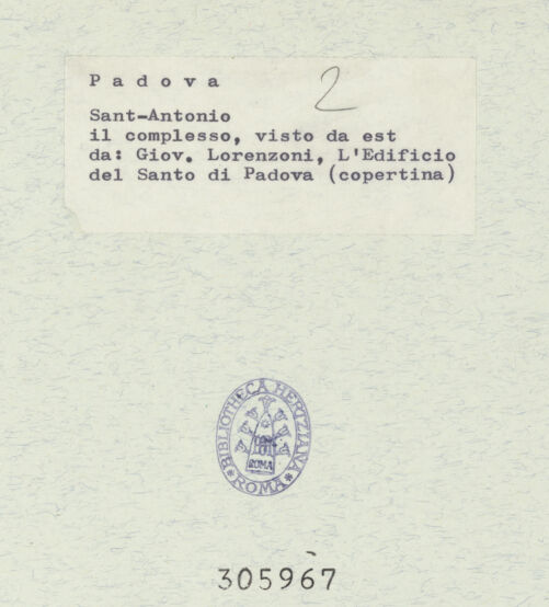 Rückseite von Pozza [https://www.deutsche-digitale-bibliothek.de/content/lizenzen/rv-ez/] Sant'Antonio - Luftaufnahme von Osten, bh305967_recto. Foto.