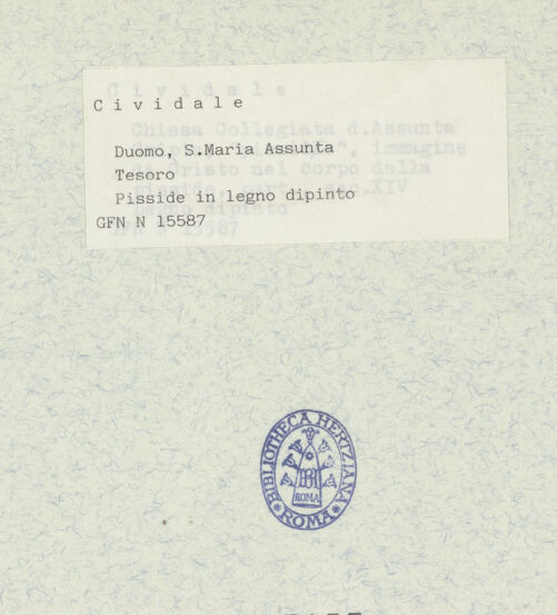 Rückseite von ICCD [https://www.deutsche-digitale-bibliothek.de/content/lizenzen/rv-ez/] Pyxis - Detail, Christus, bh307137_recto. Foto.