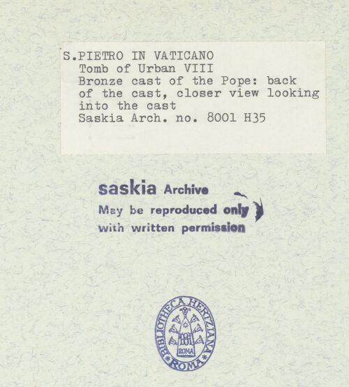 Rückseite von Bibliotheca Hertziana [https://www.deutsche-digitale-bibliothek.de/content/lizenzen/rv-fz/] Grabmal von Papst Urban VIII.Der Papst auf der Kathedra thronend - Sitzfigur: Ansicht der Rück- und Innenseite , bh315014_recto. Foto: Wiedenhoeft, Ron.