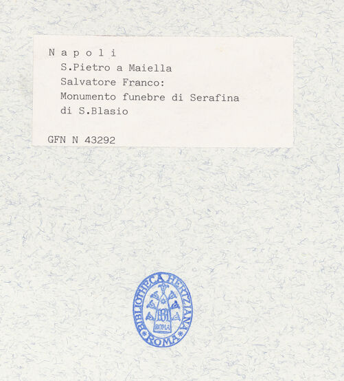 Rückseite von ICCD [https://www.deutsche-digitale-bibliothek.de/content/lizenzen/rv-ez/] Grabmal der Ippolita Comite (gest. 1782) - Gesamtansicht, bh321143_recto. Foto.