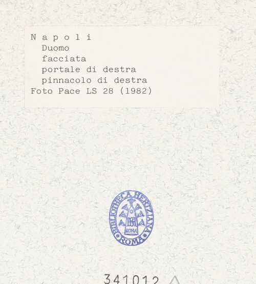 Rückseite von Pace, Valentino [https://www.deutsche-digitale-bibliothek.de/content/lizenzen/rv-fz/] Fortunatus (moderne Statue), bh341012_recto. Foto: Pace, Valentino.