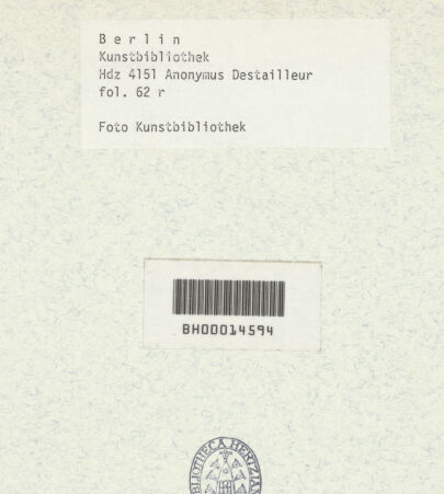 Rückseite von Kunstbibliothek [https://www.deutsche-digitale-bibliothek.de/content/lizenzen/rv-ez/] Codex Destailleur DAncona: Trajans-Bogen: Ansicht des Bogens, Details und Profilaufnahmen von Sockeln, Gesimsen, Attika, Gebälk und eines Kapitells - , bh350449_recto. Foto.