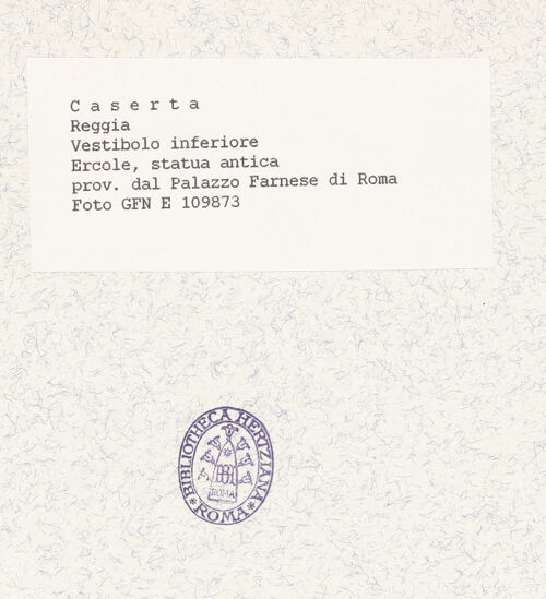 Rückseite von ICCD [https://www.deutsche-digitale-bibliothek.de/content/lizenzen/rv-ez/] Herkules - Gesamtansicht, bh357372_recto. Foto.