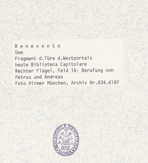 Rückseite von Hirmer [https://www.deutsche-digitale-bibliothek.de/content/lizenzen/rv-ez/] Portal mit Szenen aus dem Leben Christi und BischöfeBerufung der Jünger Petrus und Andreas - Gesamtansicht (nach den Bombentreffern), bh360835_recto. Foto: Hirmer, Albert.