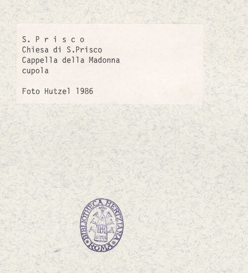 Rückseite von Hutzel, Max [https://www.deutsche-digitale-bibliothek.de/content/lizenzen/rv-ez/] San PriscoCappella della Madonna - Kuppel, Innenansicht von Osten, bh361101_recto. Foto: Hutzel, Max.