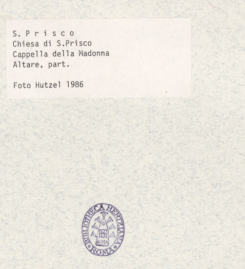 Rückseite von Hutzel, Max [https://www.deutsche-digitale-bibliothek.de/content/lizenzen/rv-ez/] San PriscoCappella della Madonna - Altar, Detail, bh361102_recto. Foto: Hutzel, Max.